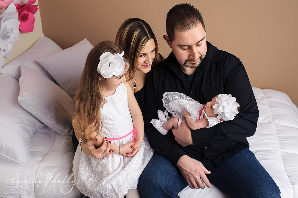 newborn photography ct | family of 4 newborn photography | newtown newborn photos