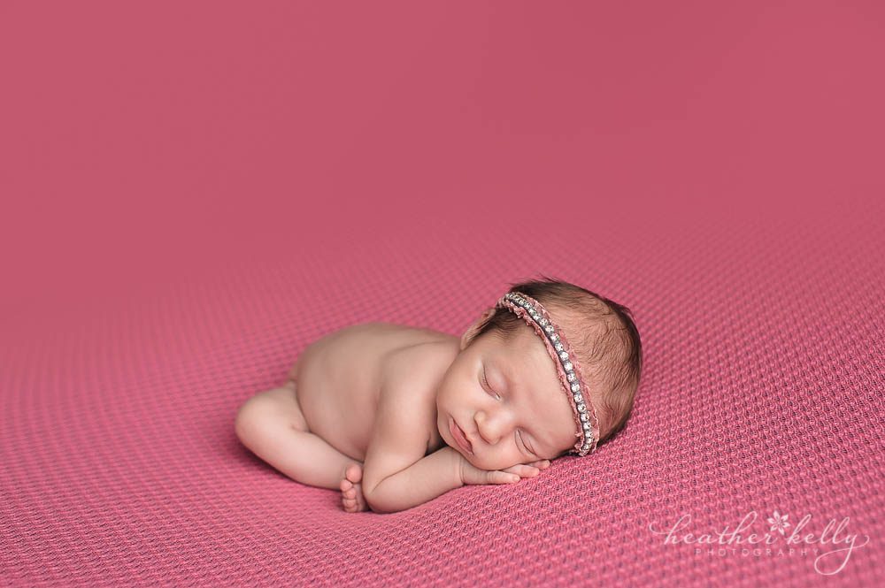 ct newborn photographer | mauve newborn photography | newtown newborn photos