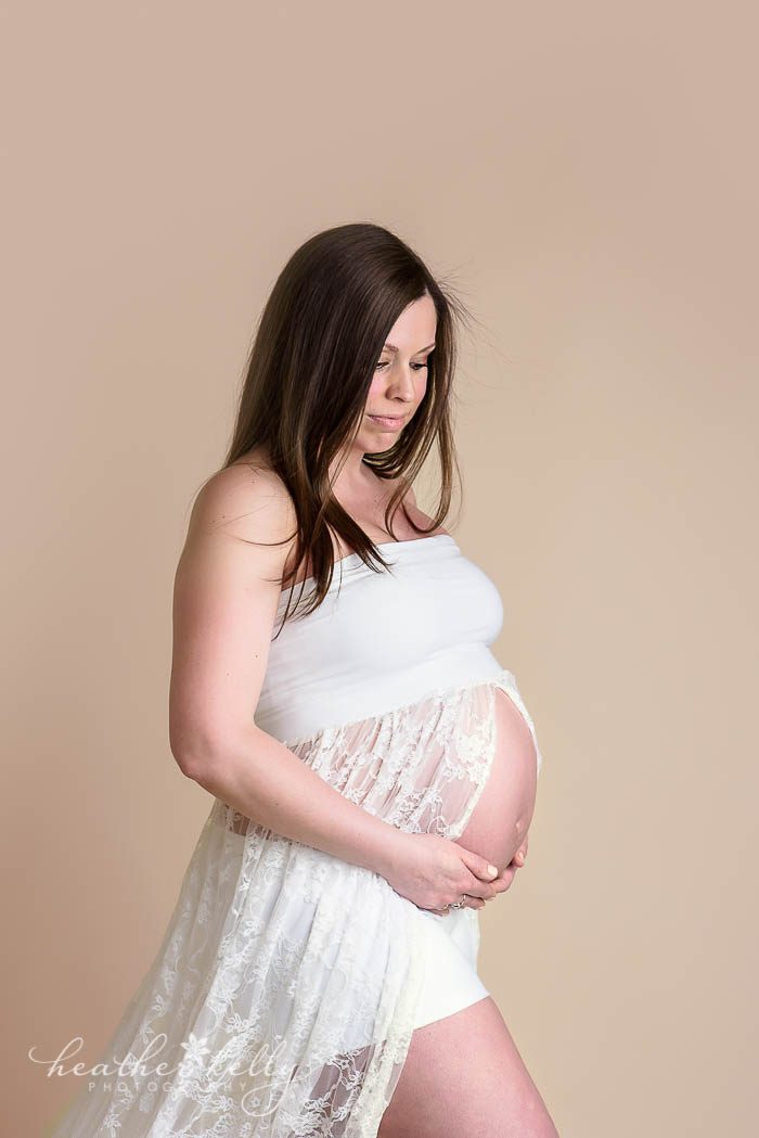 maternity photography of mom wearing lace maternity gown