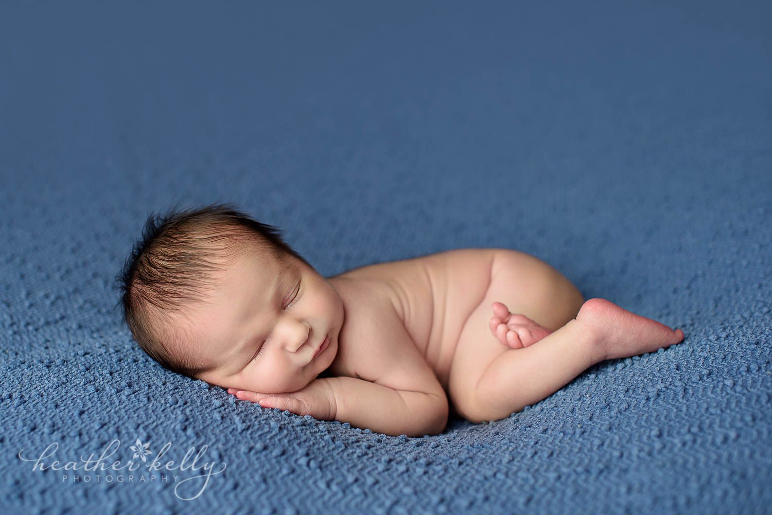 newborn photography baby boy on blue. danbury ct newborn