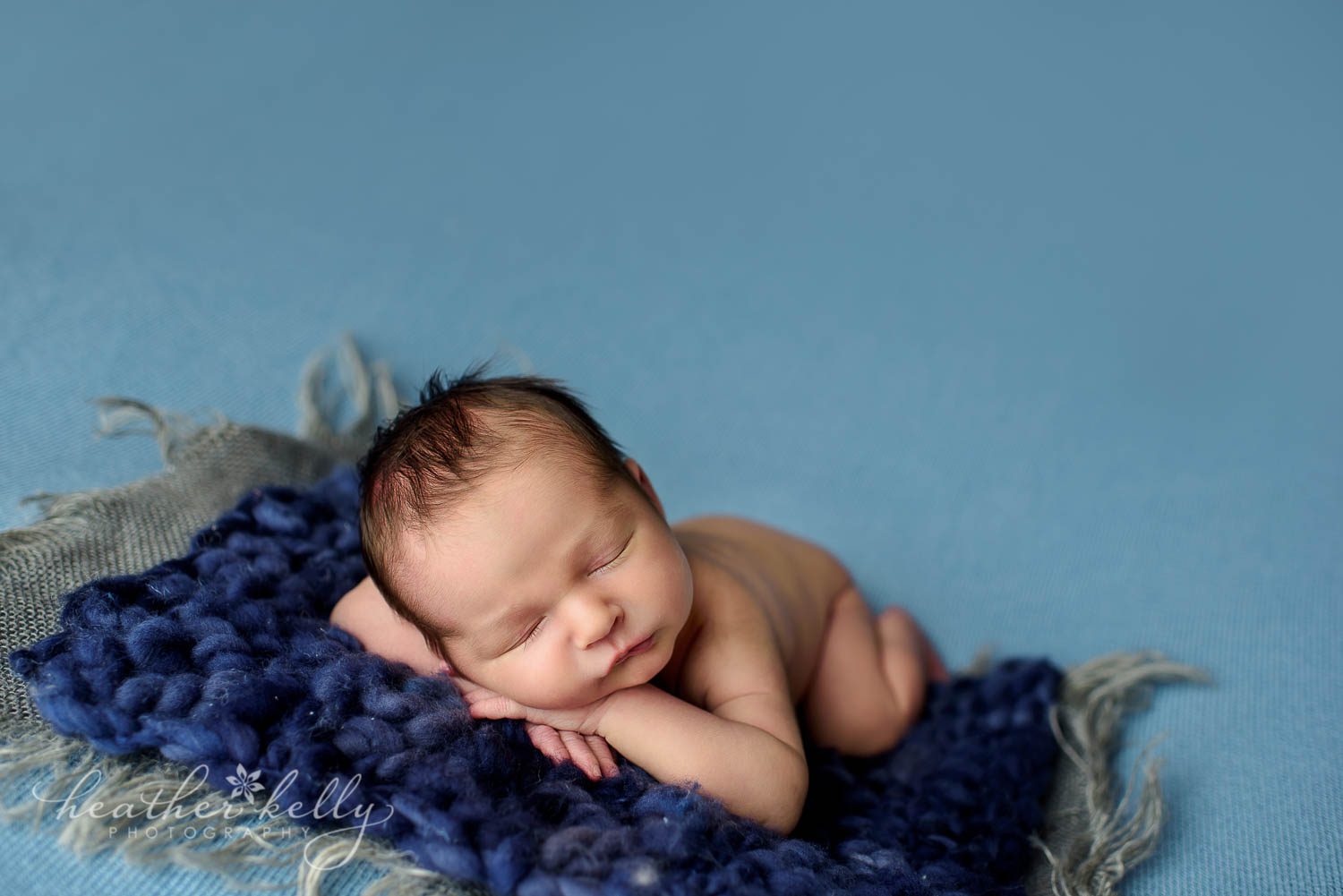 layering in newborn photography. danbury ct newborn