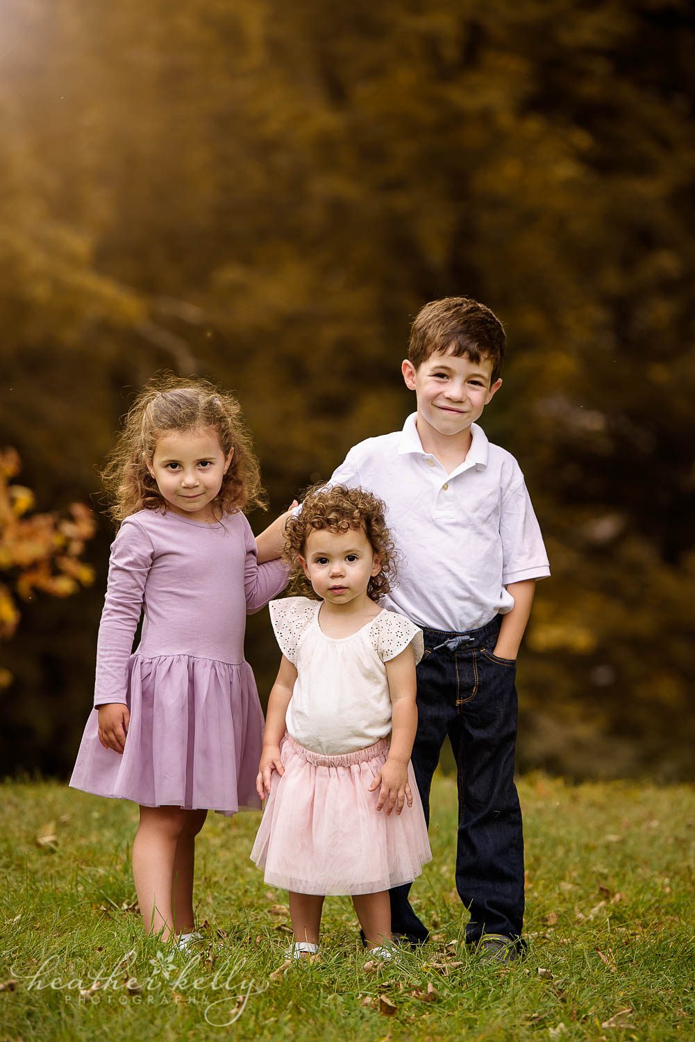 3 siblings outdoor photo new canaan family photos ct