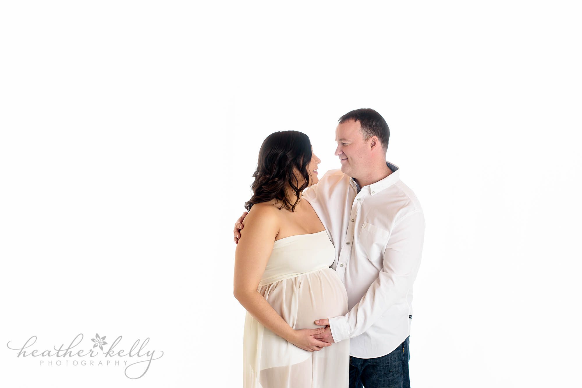 mom and dad maternity images. southbury pregnancy photos