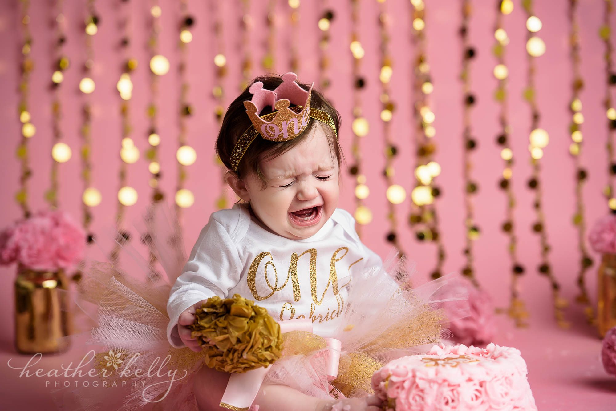 first birthday cake smash crying