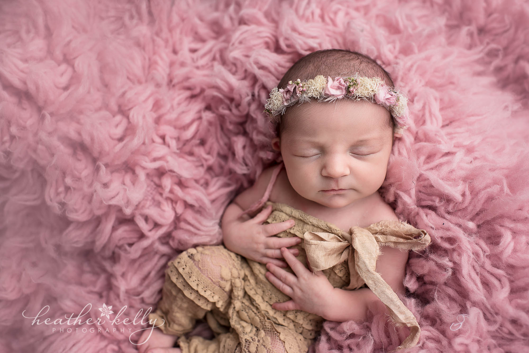 pink and gold newborn photo. brookfield newborn photos ct