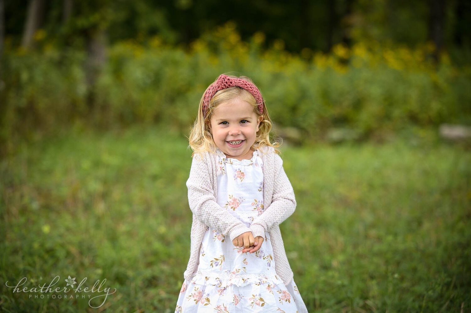 an outdoor family photography session in CT 
